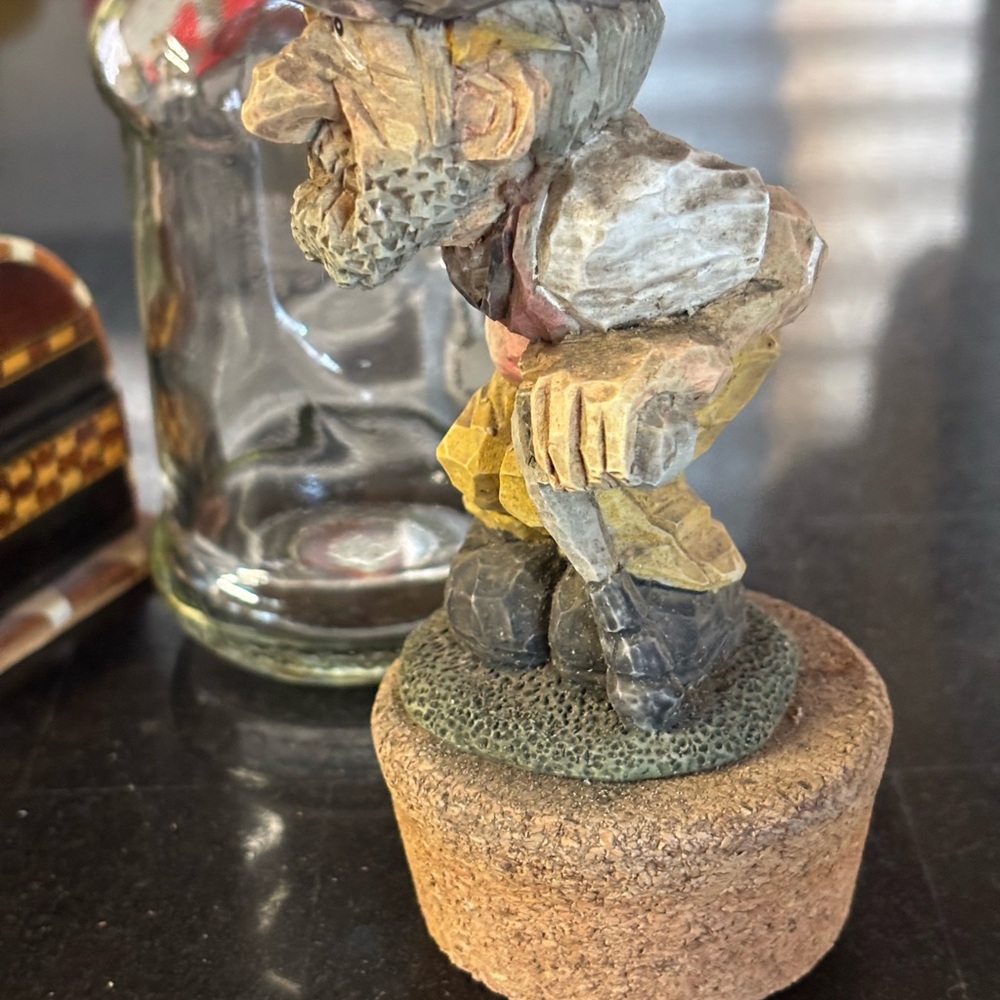 Vintage Glass Bottle Treasure Chest Trinkets - Picture 3 of 12